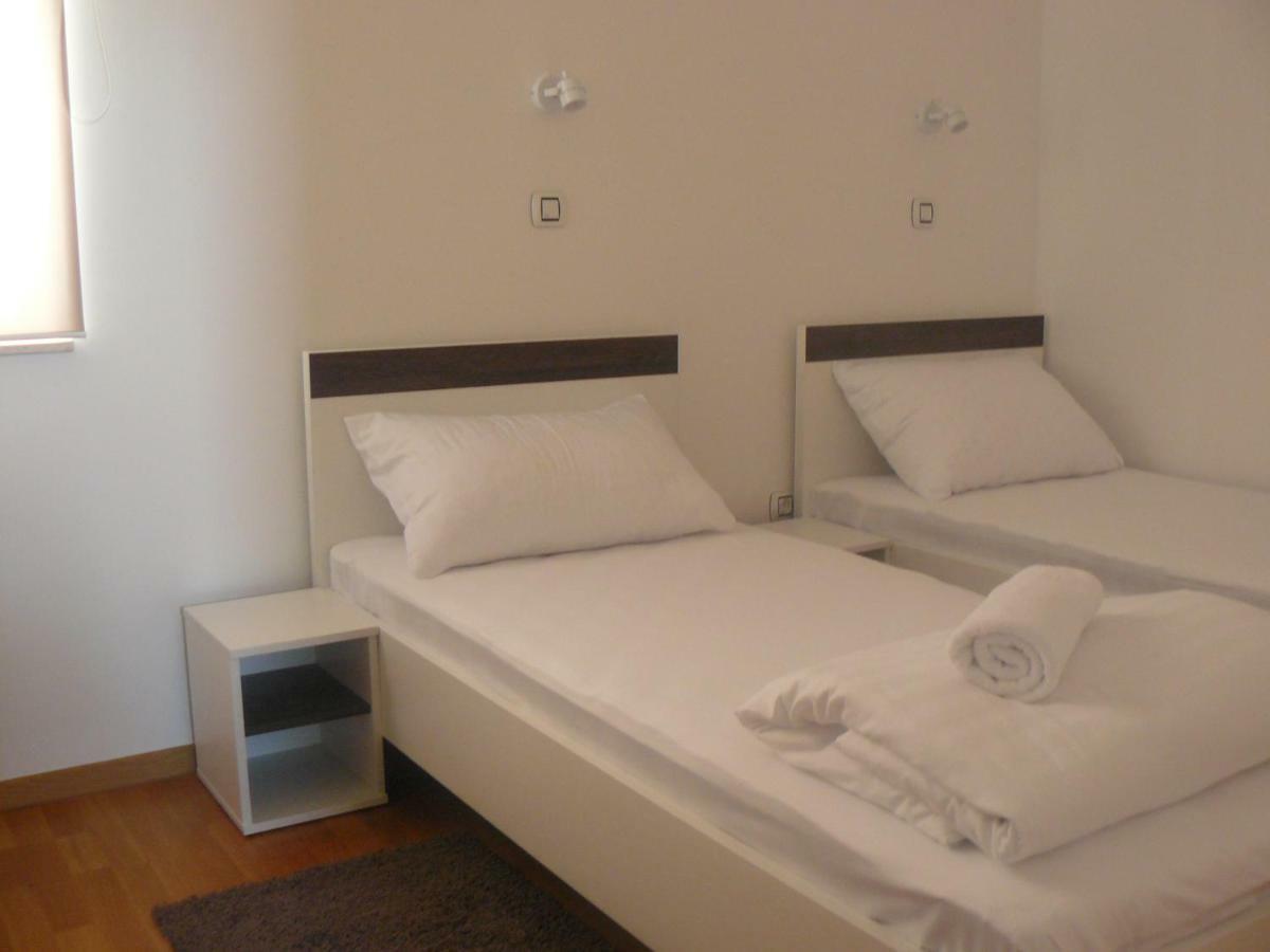 Our Nest Accommodation Privlaka  Exterior foto
